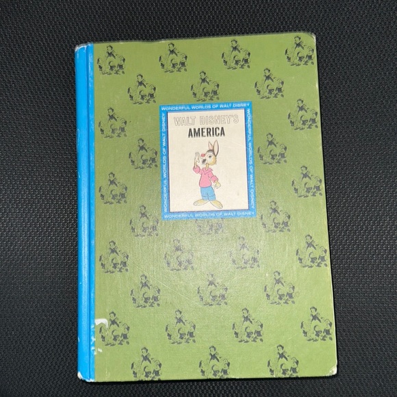 Disney Other - Walt Disneys America Book
